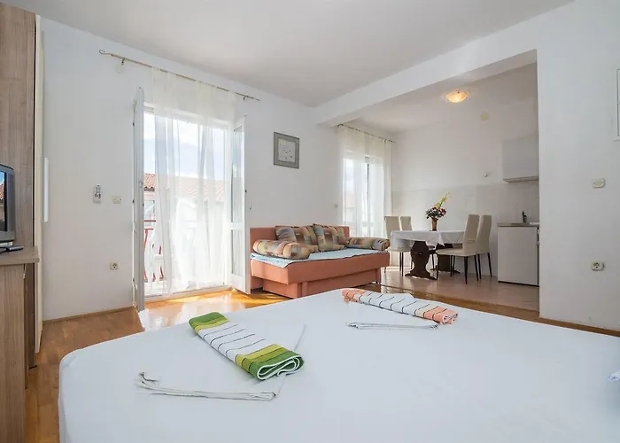 Apartment Zeljko *